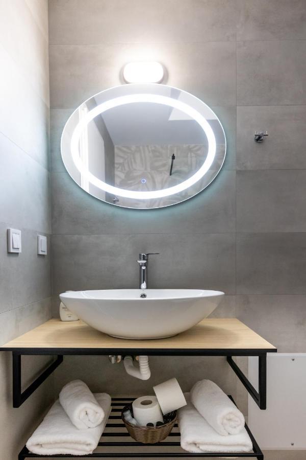 Pagani Blue - Luxury Maisonette B2 Apartment *